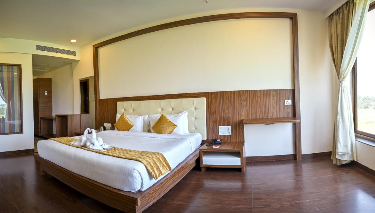 Hotel Laxmi Empire GOA Exterior foto